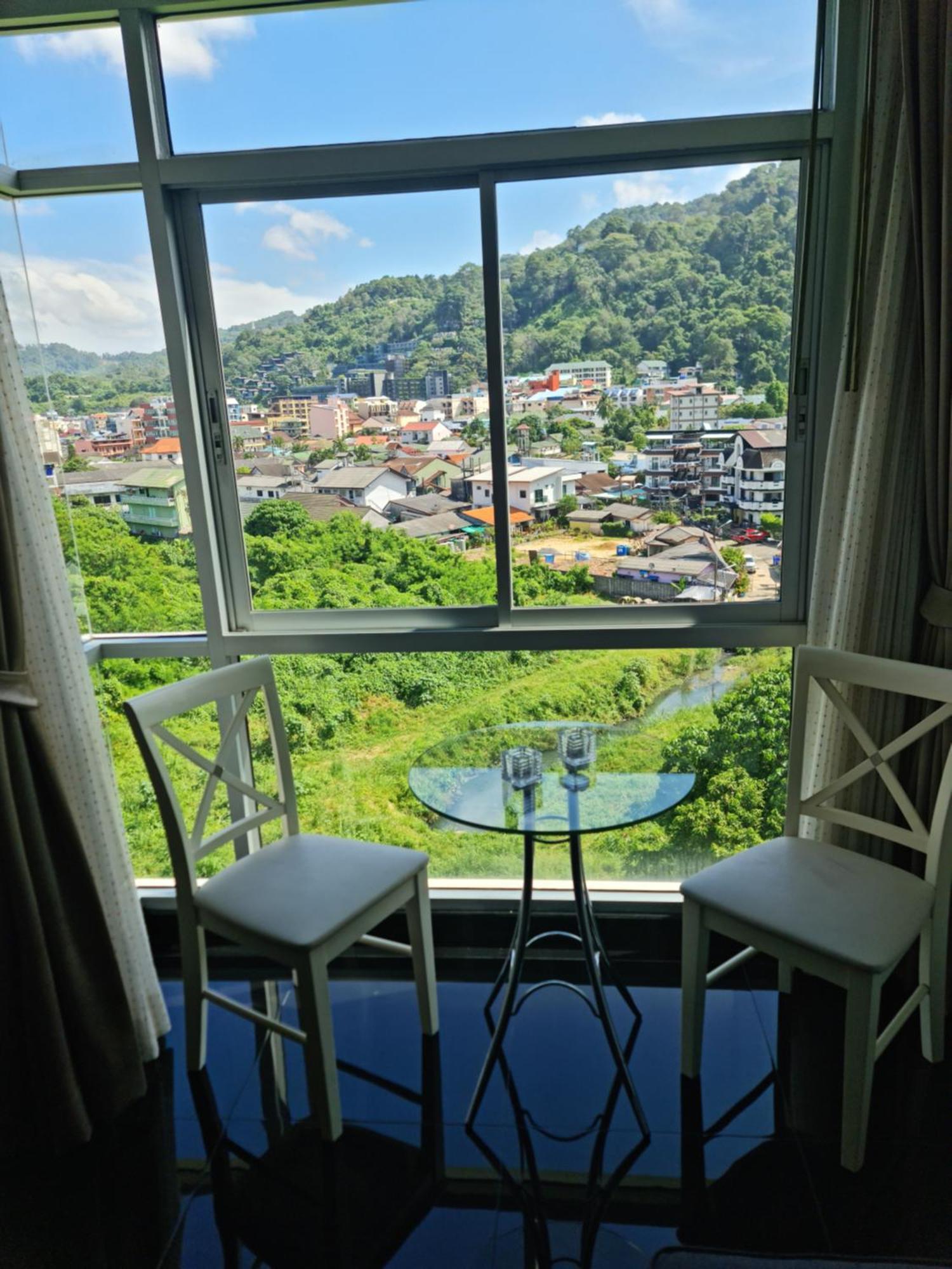 Art Patong Residence Exteriör bild