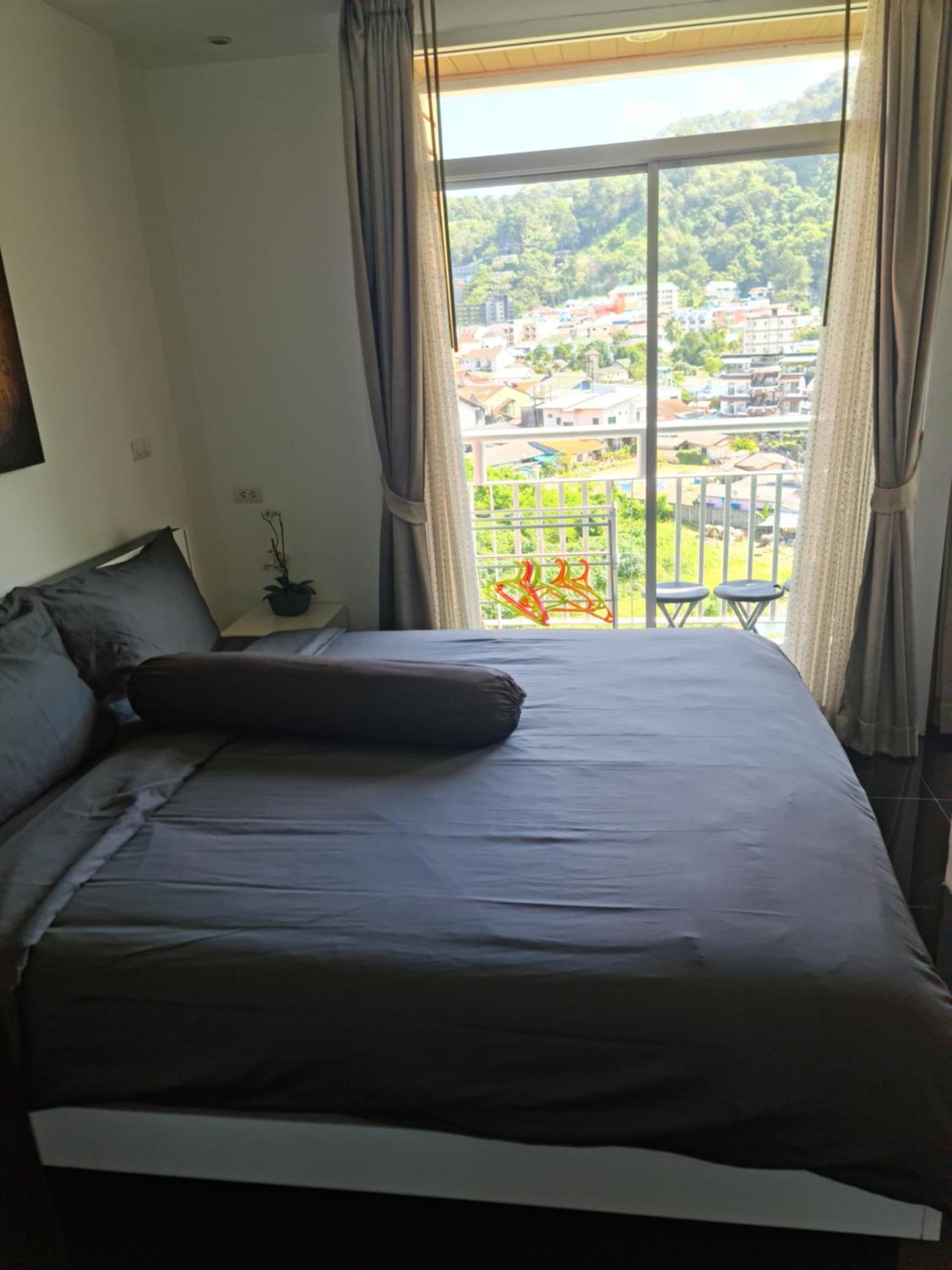 Art Patong Residence Exteriör bild